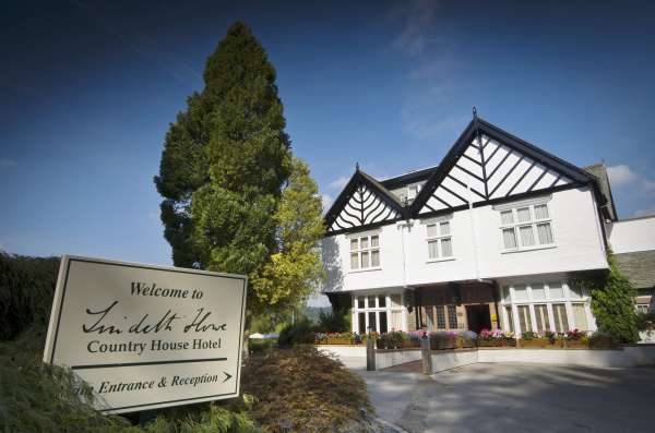 Welcome to Lindeth Howe